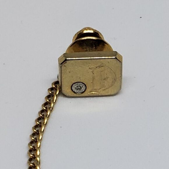 Vintage Gold Tone D Diamond Tie Tac - Picture 2 of 3